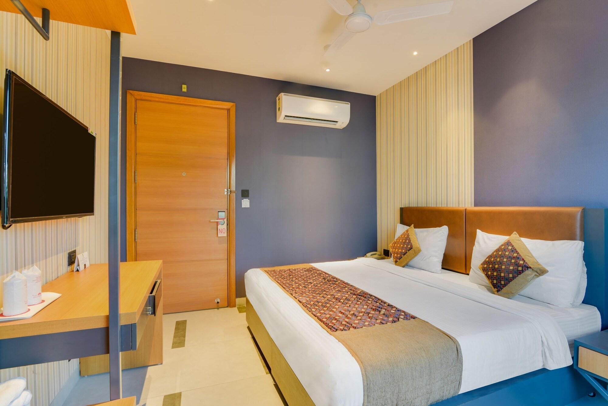 Hotel Bluestone Nehru Place By The Cosy