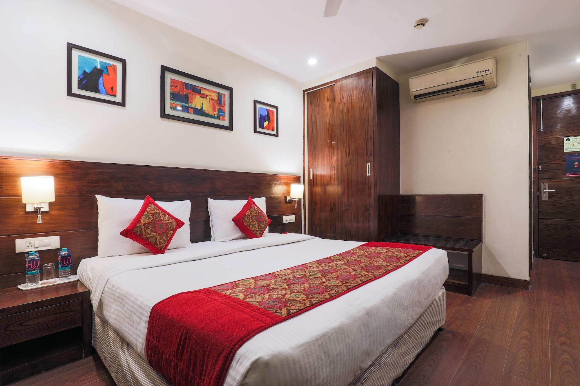Hotel Bluestone Nehru Place By The Cosy 4*