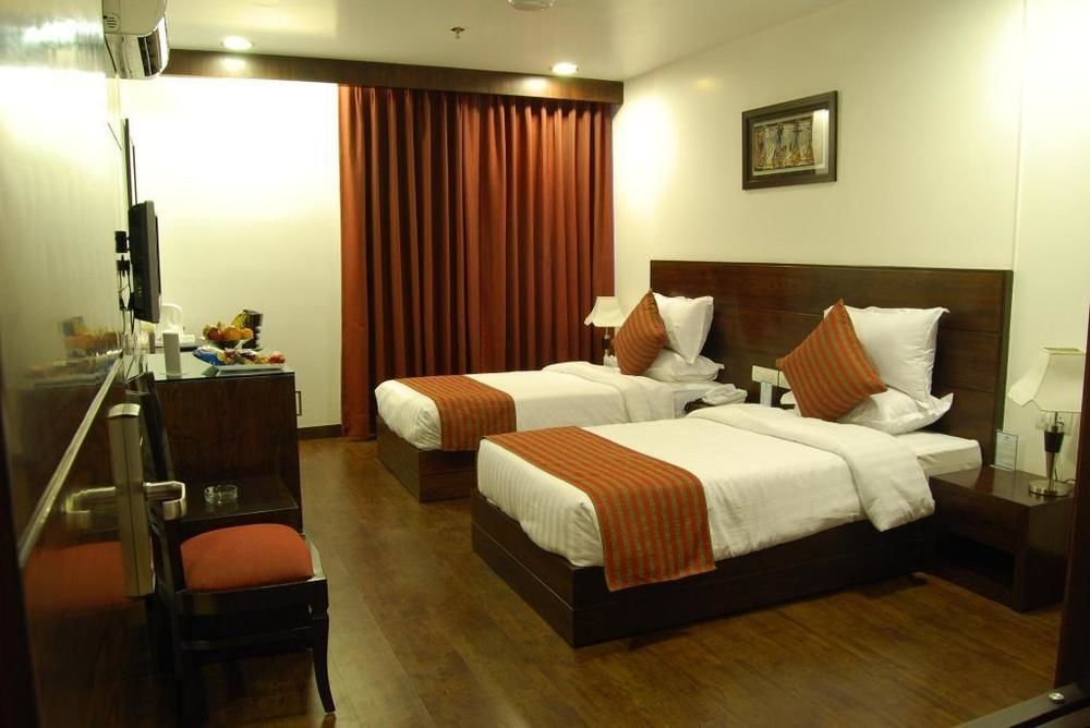 Bluestone Nehru Place By The Cosy 4* New Delhi