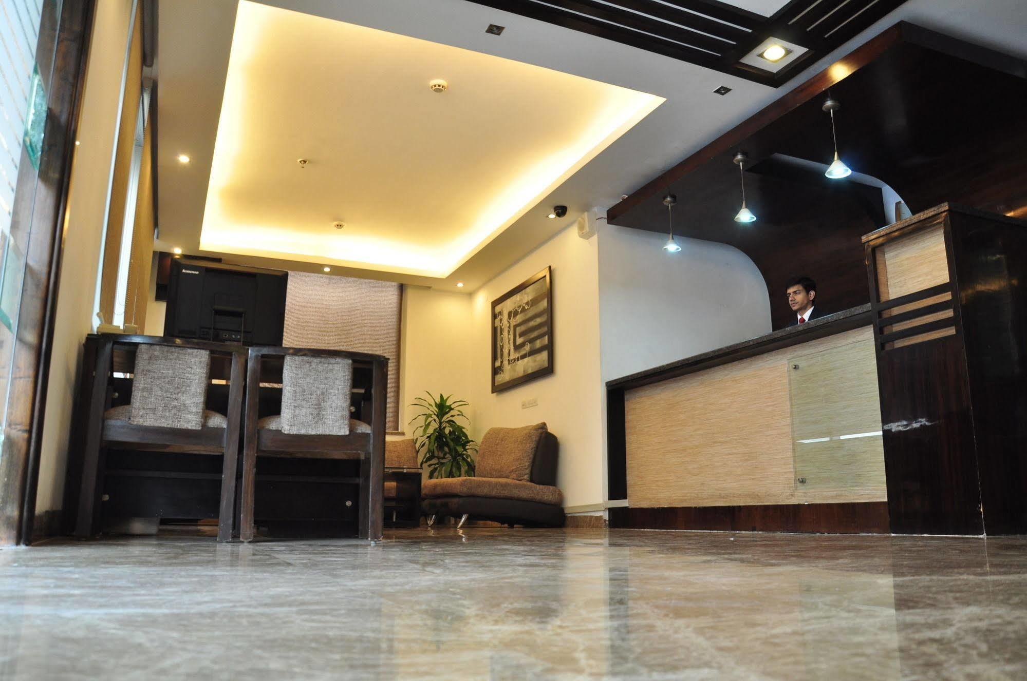 Hotel Bluestone Nehru Place By The Cosy