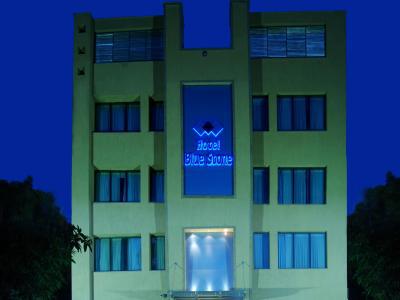 Bluestone Nehru Place By The Cosy